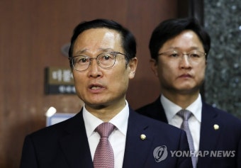 [이슈종합] 민주당 홍영표 원내대표 ''선진화법에 의하면 자유한국당 폭력사태는 징역 5년''