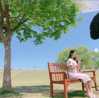 '어쩌다 발견한 7월' 김혜윤, 청순한 매력까지…''공주님 산책했어요?''