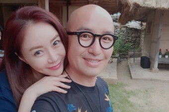 [이슈종합] '뇌종양 완치' 이의정, '불타는 청춘'서 투병 당시 고백→홍석천 응원글 올려 ''우리 의정이 많이 응원해주시길'' (전문)