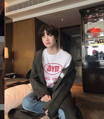 안재현, 나 혼자 산다 출연 중 놀라운 벌크업 피지컬 공개로 시청자 놀라움 초래