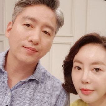 '아빠본색' 황혜영, 남편 김경록과 나이 잊은 동안 외모 자랑…'쌍둥이 아들 엄마 맞나요'