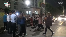전지적참견시점70회 송가인 팬들, 행사장 사전답사해 동선 안내, 경호, 스태프, 특산물 조공까지 무대 끝엔 송가인 이모네 보리밥집(1)