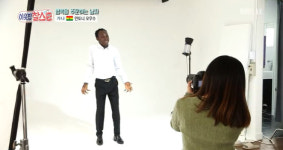 [종합] 이웃집 찰스 가나인 안토니 오우수, 모델 오디션 응시…아내 장일희씨 혼자 보기 아까운 몸매