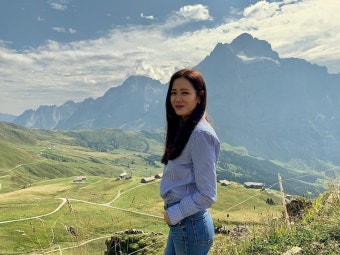 '사랑의 불시착' 손예진, 스위스 촬영지서 물오른 미모 과시…현빈과 케미 기대감↑