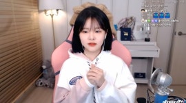 스케일 크면 받을 거면서…BJ하율, 스폰서 제의 폭로 후 받은 악플