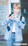 강다니엘, 크롭티가 잘 어울릴 것 같은 섹시한 남자 ★ 1위