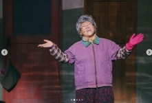 놀면 뭐하니 이정은→정문성, 방구석 콘서트에서 선보이는 무대?…뮤지컬 빨래의 주인 할머니와 솔롱고