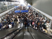 분당선, 21일 열차 고장으로 미금역서 승객 하차…탄 냄새 난다