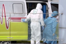 [속보] 이천시청, 타지자체 확진자 이동경로 공개…KD장호원정류소·복명가함흥냉면·뉴골뱅이PC방 접촉자 총 4명 자가격리 및 동선 소독 완료