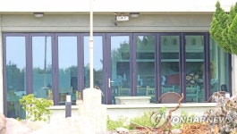 제주 게스트하우스 코로나19 확진자와 투숙객 뒤섞여 음주파티…서귀포시 남원읍 태흥리 루프탑정원 