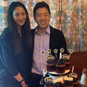 배우 수현, 남편 차민근 위한 컵케이크 탑→출산 후 근황 눈길