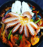 생생정보-인생역전의맛 충주 문어해물감자탕·반반국수 맛집 위치는? 2억 빚더미에서…