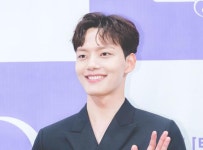 여진구, 드라마 링크 제안받고 검토 중…괴물 연기력 기대