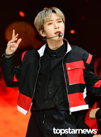 [HD포토] 오메가엑스(OMEGA X), '아련한 눈빛연기' (2021 K-Music Week)