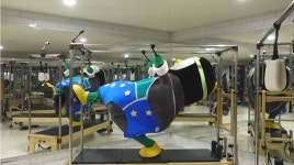 제니 선배님처럼…자이언트 펭TV 펭수, 필라테스→블랙핑크 제니 동작 도전