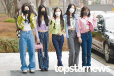 [UHD포토] 레드벨벳(Red Velvet), 필마이리듬 완전체 라디오 출근길 (정오의 희망곡 출근길)