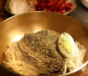 김영철의 동네한바퀴 과천 선바위역 들기름막국수 맛집 위치는? 시래기닭매운탕-토종닭백숙 外