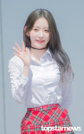 [HD포토] 르세라핌(LE SSERAFIM) 미야와키 사쿠라, 고혹적인 비주얼로 돌아온 꾸라 (아는형님 출근길)