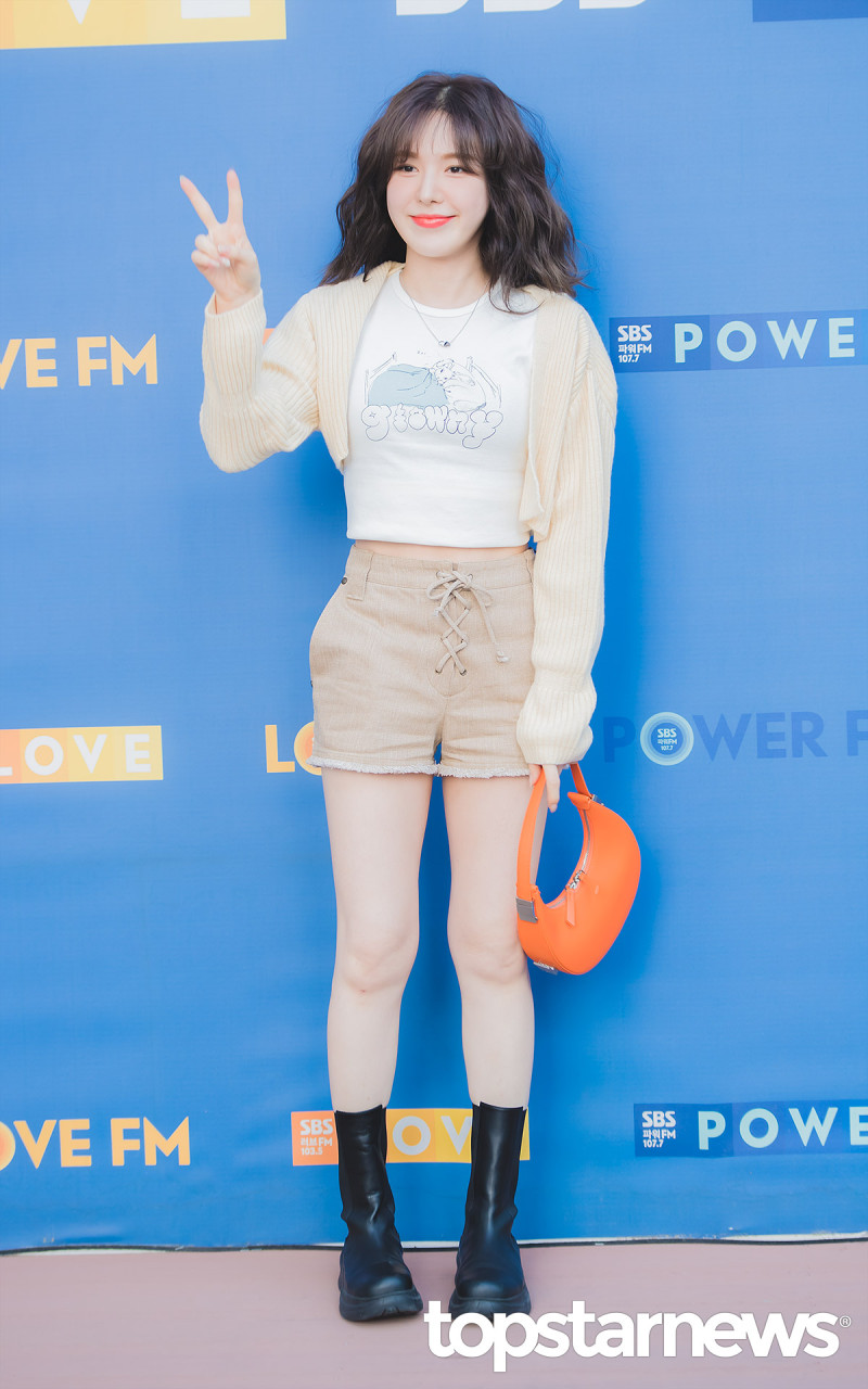 레드벨벳 웬디, 1년만에 영스트리트 DJ 복귀 소식!