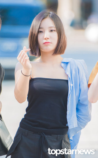[HD포토] 앨리스(ALICE) 소희, '시크한데 귀여워' (웬디의 영스트리트 출근길)