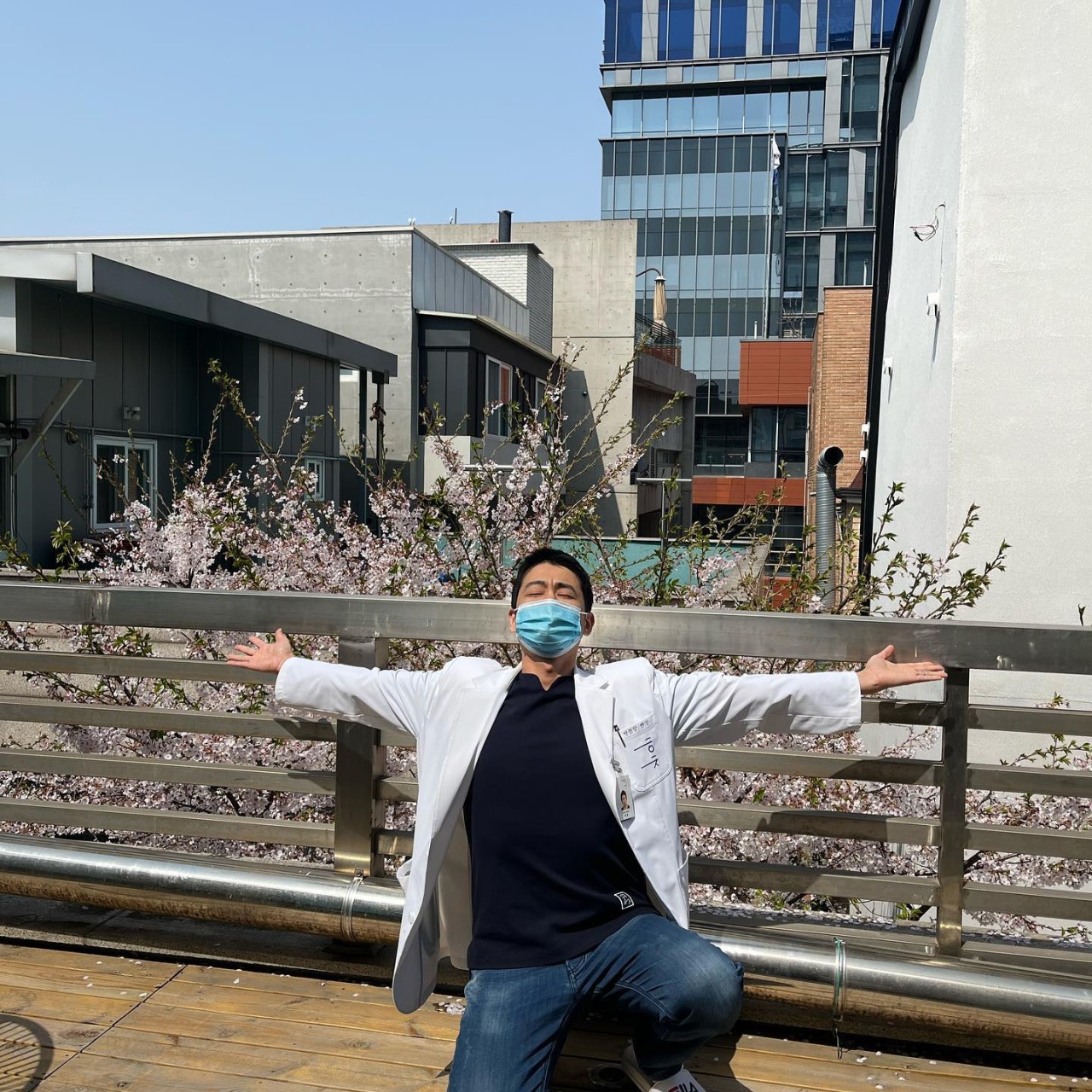한창, 한방병원 처분 후 집안일에 집중 중: 앞날에 대한 고민과 결정에 관심 쏠려
