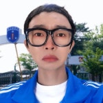 가수 임영웅 부캐 임영광, 군입대 전 마지막 셀카 공개…남자는 울지 않는다