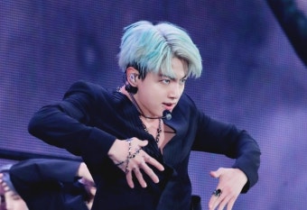 방탄소년단 정국 美뉴욕 타임스 스퀘어 전광판 생일 광고 장식→'전세계 뜨거운 팬심'...1주일간 송출
