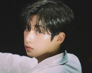 건강한 모습으로…원어스(ONEUS) 시온, 무릎 석회 진단→퍼포먼스 최소화 (전문)