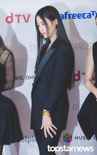 [HD포토] 뉴진스(NewJeans) 민지, '화려한 조명이 나를 감싸네' (더팩트 뮤직 어워즈)