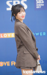 [HD포토] 레드벨벳 조이, 오늘은 머리 묶고 왔어요…땋은 머리도 예쁘네 (동물농장 출근길)