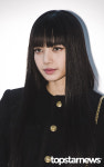 헤어 리사 | [HD포토] 블랙핑크(BLACKPINK) 리사, '클레오파트라 연상되는 미모' (셀린느 포토콜)