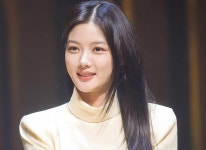 배우 김유정, 팬들 선물 거절…소속사 