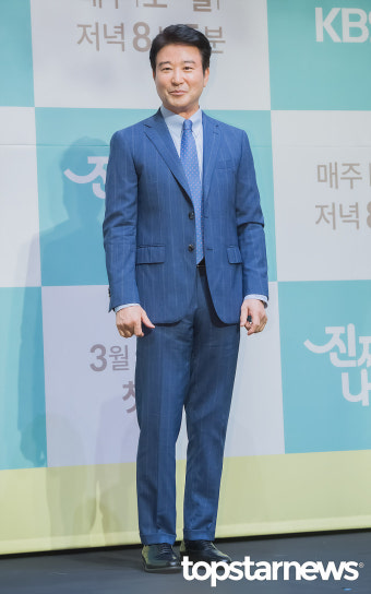 홍요섭, '댄디한 정장 패션' (진짜가 나타났다 제작발표회) [HD포토]