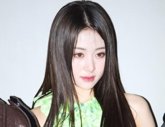 르세라핌 허윤진, 가족상으로 스케줄 불참…
