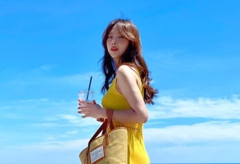 '나는 솔로' 10기 옥순 김슬기, 유현철과 재혼 앞두고 여름 휴가