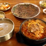 동네한바퀴 충주 능이짬뽕묵밥 맛집, 냉채묵밥-임자탕-도토리전 外…수안보 슈퍼 겸 시골 빵집 위치는?
