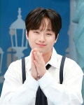 유명인들의 어머니들도 사랑할 수밖에 없는 만인의 사랑둥이 이찬원, `찬원이가 유일한 낙`