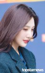 레드벨벳 조이, 러비 설레게 만드는 발렌타인 조이 (동물농장 출근길) [HD포토]