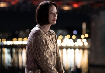 처연한 눈빛…황정음, 이영돈과 이혼 소송에도 '7인의 부활'서 열연 행보