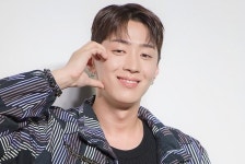 너무나도 많은 추억들…그레이, 소속사 AOMG 떠나며 전한 소감