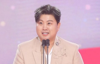 김호중, 공연 강행 이유 있었네…콘서트로 약 87억 원 매출→취소 시 위약금도 억대