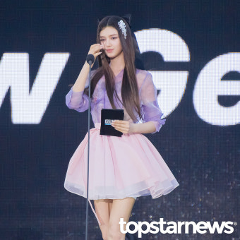 뉴진스 다니엘, '청순 요정 다니' (2024 코리아 온 스테이지) [HD포토]