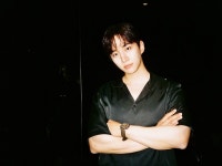 냉면 먹을 날씨네…이준호, 차기작 촬영 중 근황→팬들과 활발히 소통