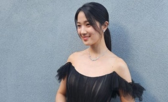 김혜윤, 남다른 티켓 파워…팬미팅 전석 매진→열일 근황?