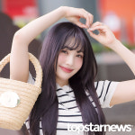 레드벨벳 조이, 드디어 조이에게 전해진 레이의 리본 포즈 (동물농장 출근길) [HD포토]