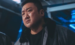 트리플 천만 영화 범죄도시4, 이제 안방서 본다…이달 디즈니+서 공개