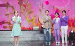 오유진·김영옥, 국민 손녀와 국민 할머니의 노래방 한판 승부