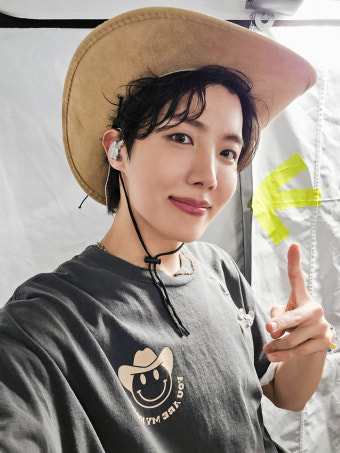 BTS 제이홉, 첫 솔로 월드투어 성공리에 마쳐 회고 또 다른 시작