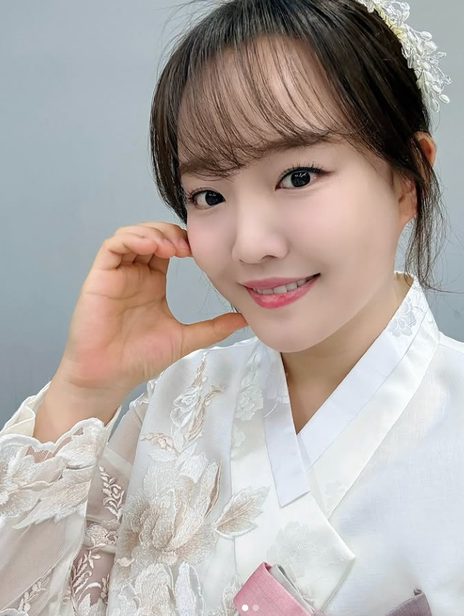가수 윤하와 과학 유튜버 과학쿠키, 의외의 조합으로 결혼 소식 화제