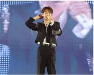 박서진, 현역가왕2 전주 콘서트 김준수·TOP7 완전체 재회…뜨거운 환호속 기대감 폭발